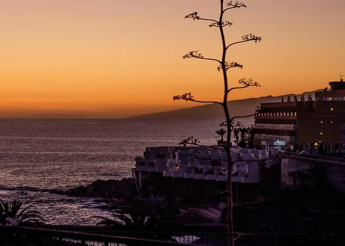 Tenerife Lizards - Duplex In The First Line Callao Salvaje