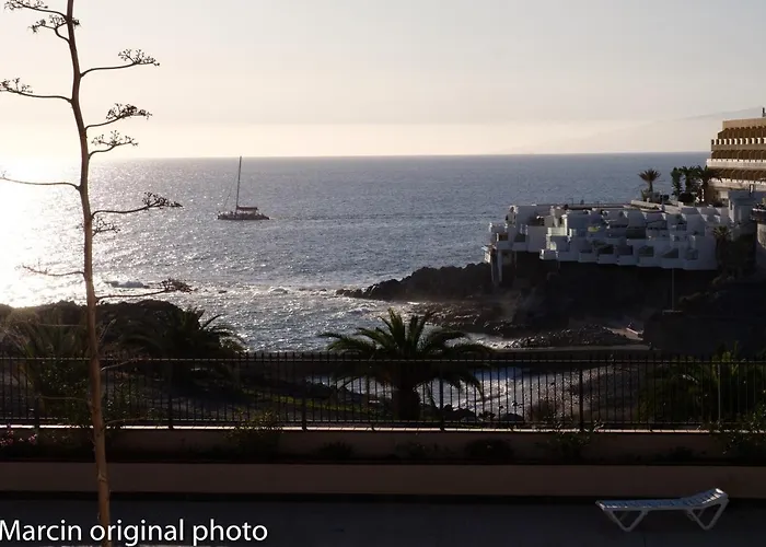 Tenerife Lizards - Duplex In The First Line * Callao Salvaje